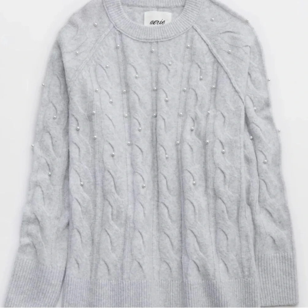 aerie cozy cable