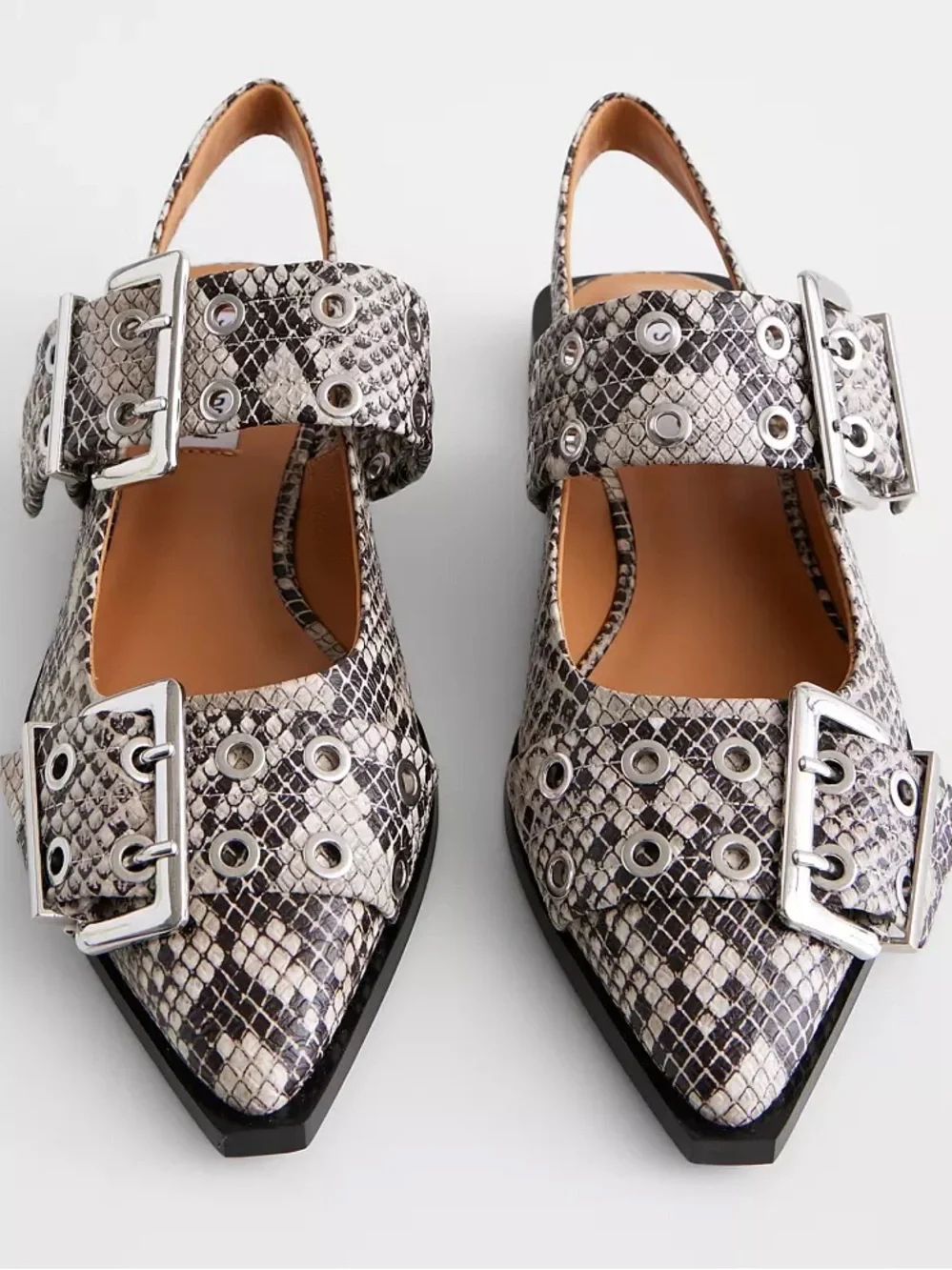 Steve Madden Graya Slingback Shoe