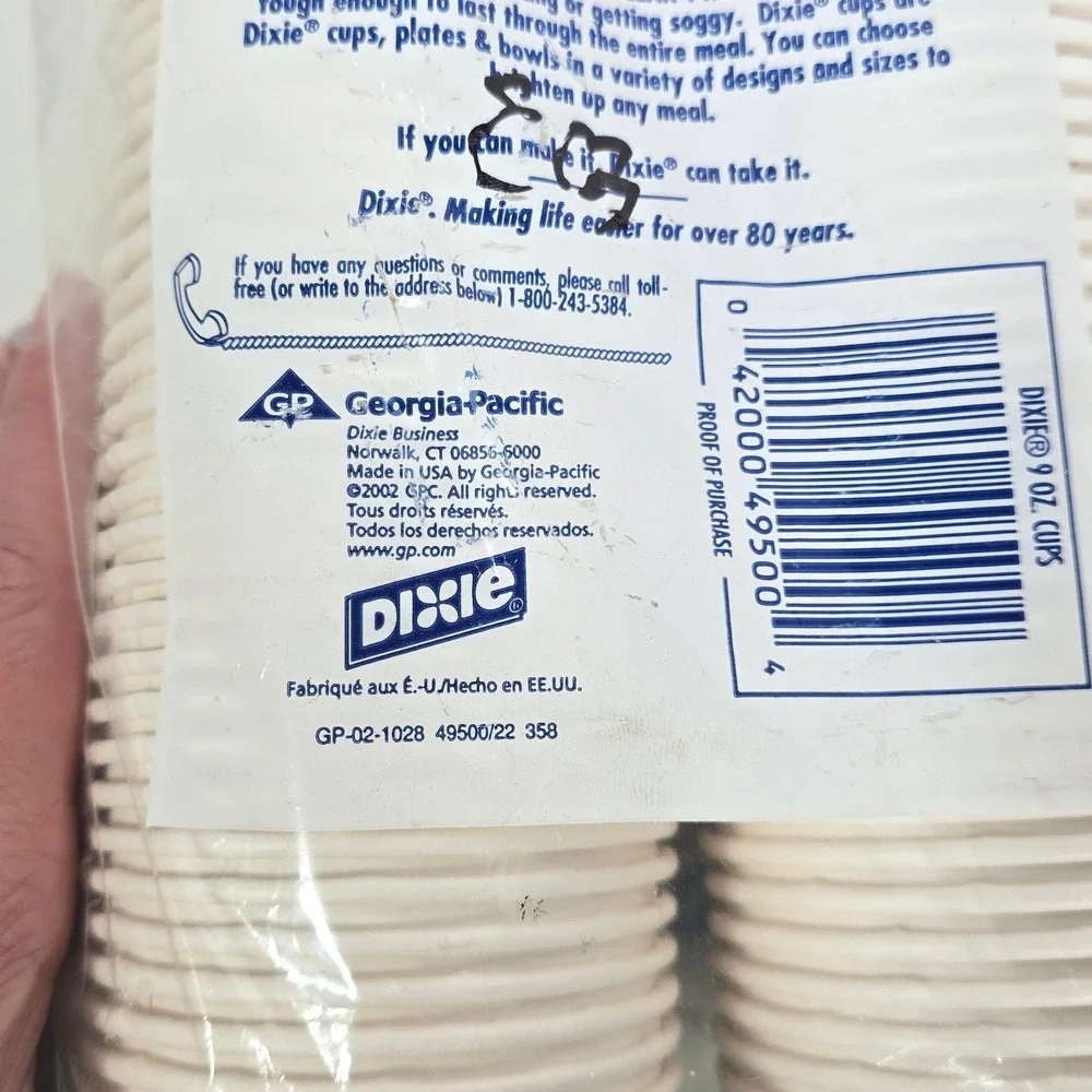 VTG 2002 Dixie Cups 9 oz 60 Count Grape Vine Design‎ Leak Proof Coating Sealed