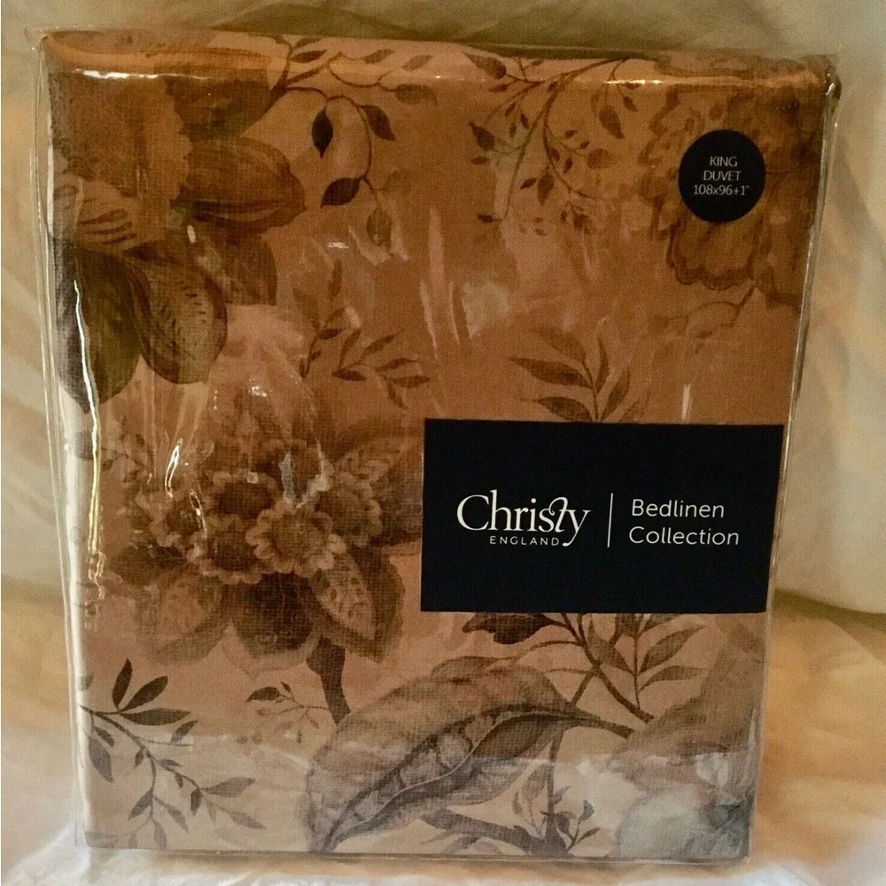 Christy of England Regency Floral King Duvet in Blush
