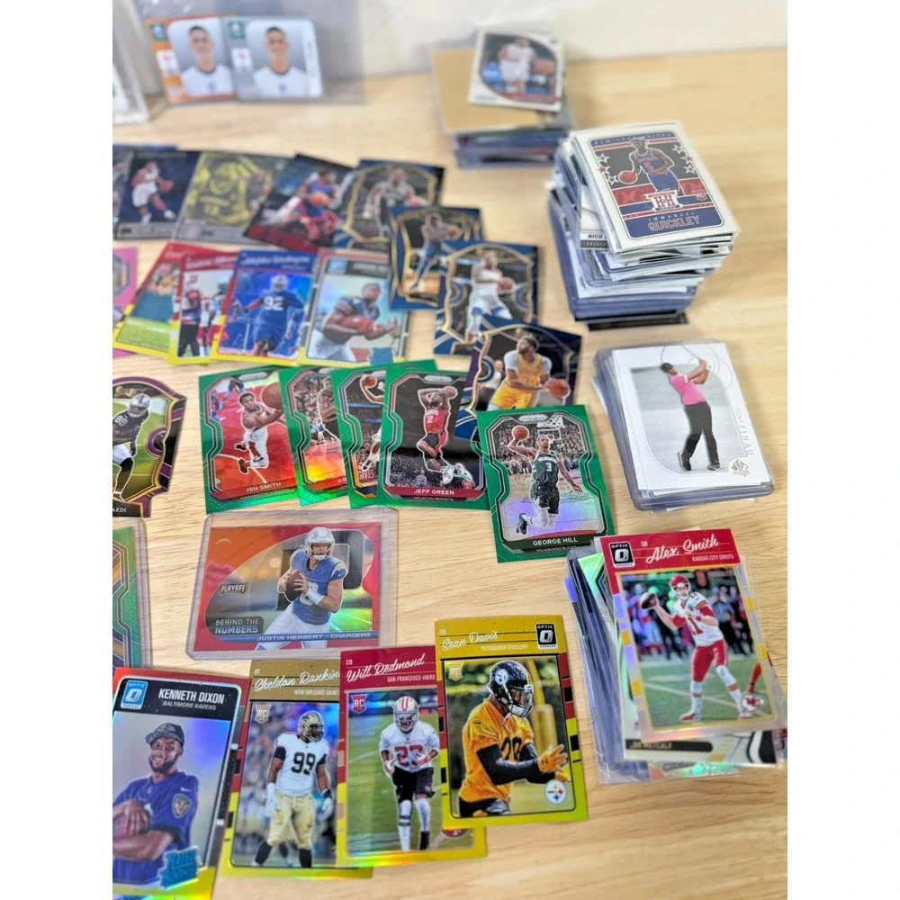 Sports Card Lot (200+ Cards) - Low End Cards Rookies Silvers SP Numbered READ