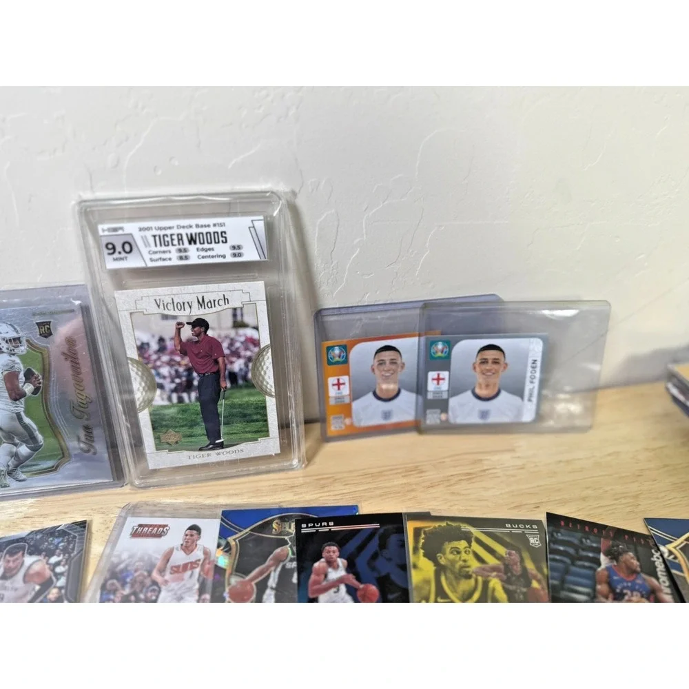 Sports Card Lot (200+ Cards) - Low End Cards Rookies Silvers SP Numbered READ