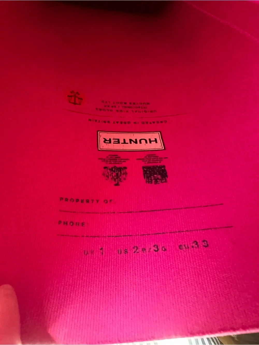 Hunter vibrant pink