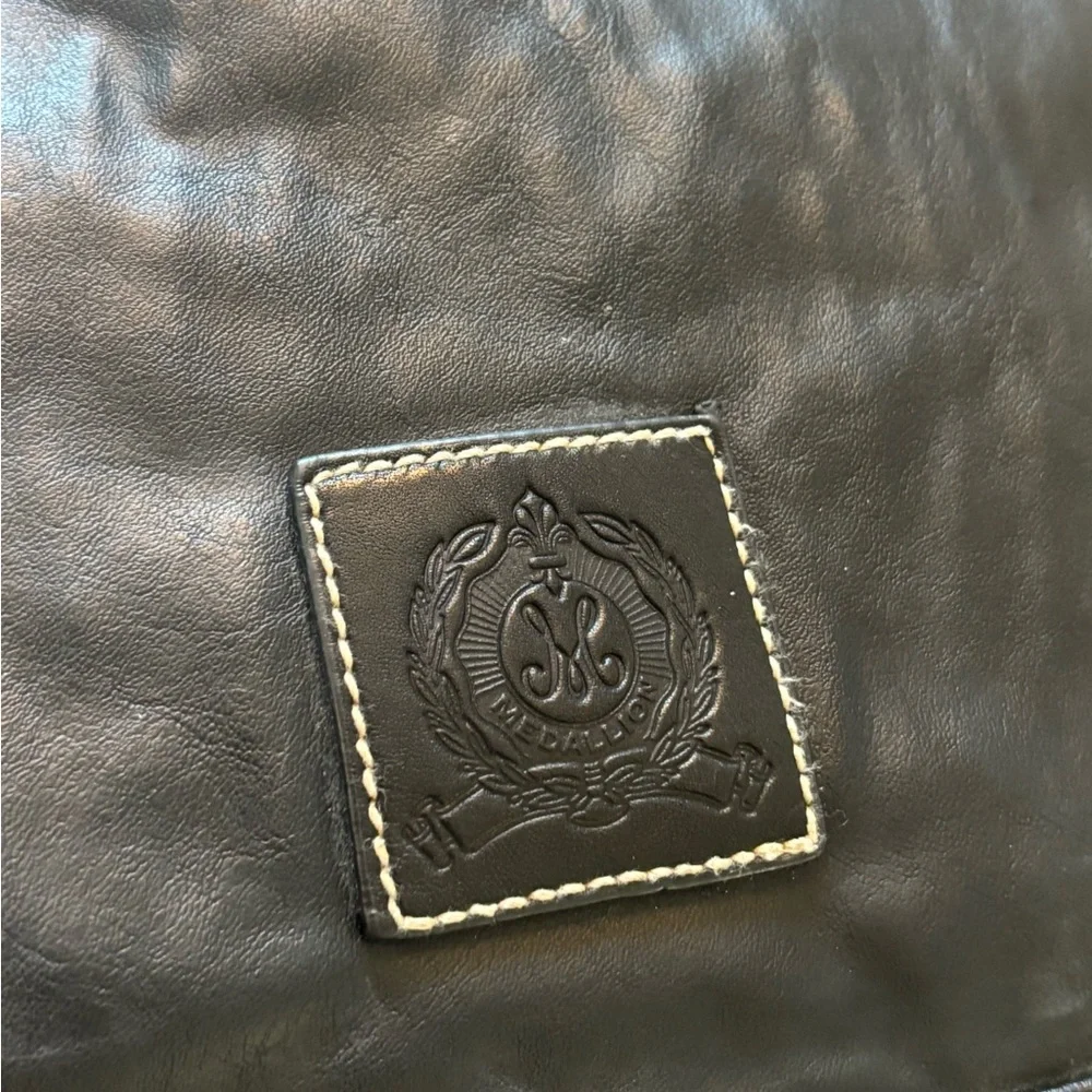 Medallion Y2K Black Leather Shoulder Bag. 26” T Boho | Soft | Vintage EUC