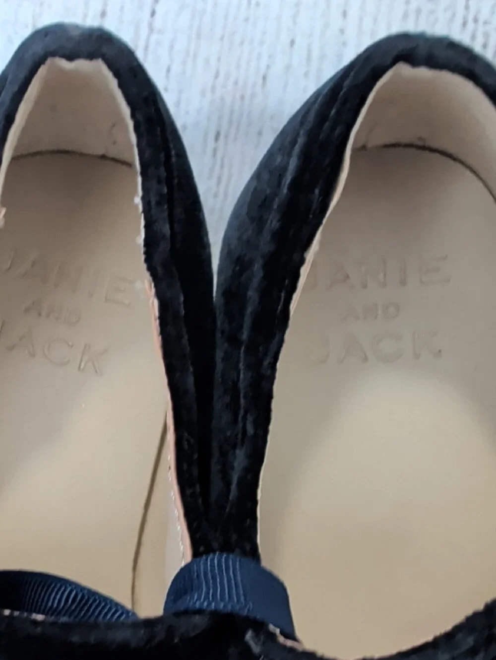 Janie and Jack Black Velvet Mary Jane Flats with Cream Bows