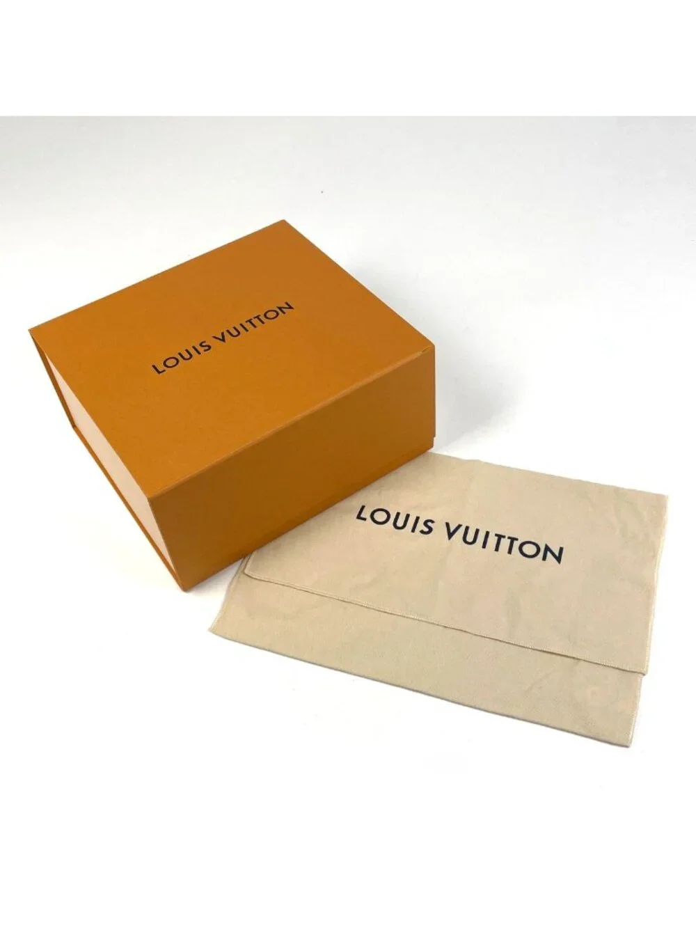 Louis Vuitton Hammock PM Shoulder Bag Monogram Shadow Leather Noir