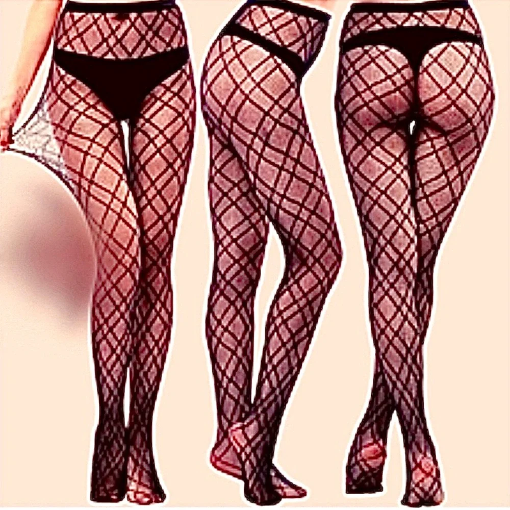 FISHNET STOCKINGS | Criss-cross Mesh Nylon | Women’s Size Medium