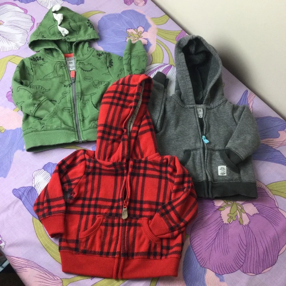 Like New Carter’s Baby Lot 3 Pc Zip-Up hoodies