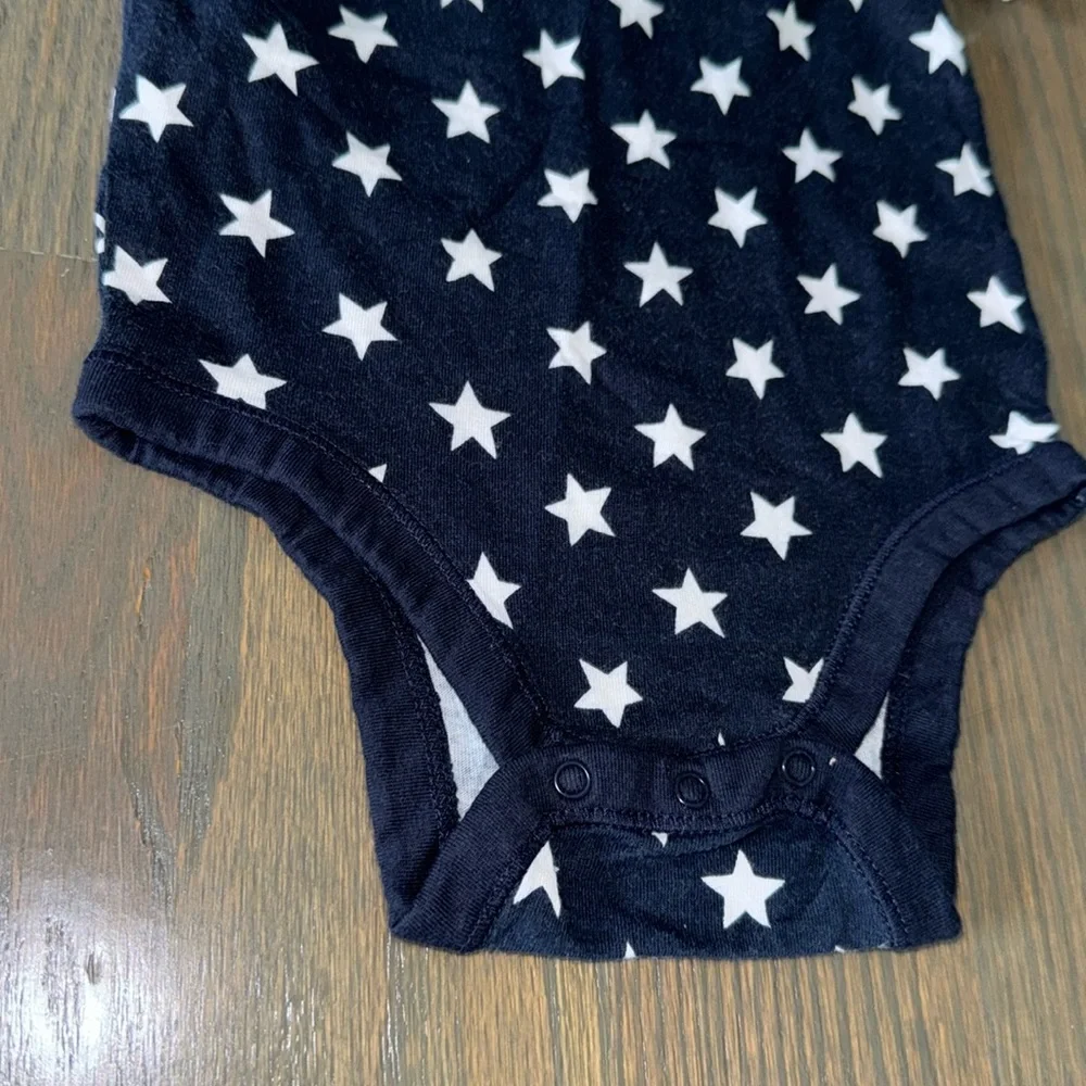 Old Navy 🇺🇸 Americana Stars Unisex 2-Piece Bodysuit and Shorts Set | 6-12M