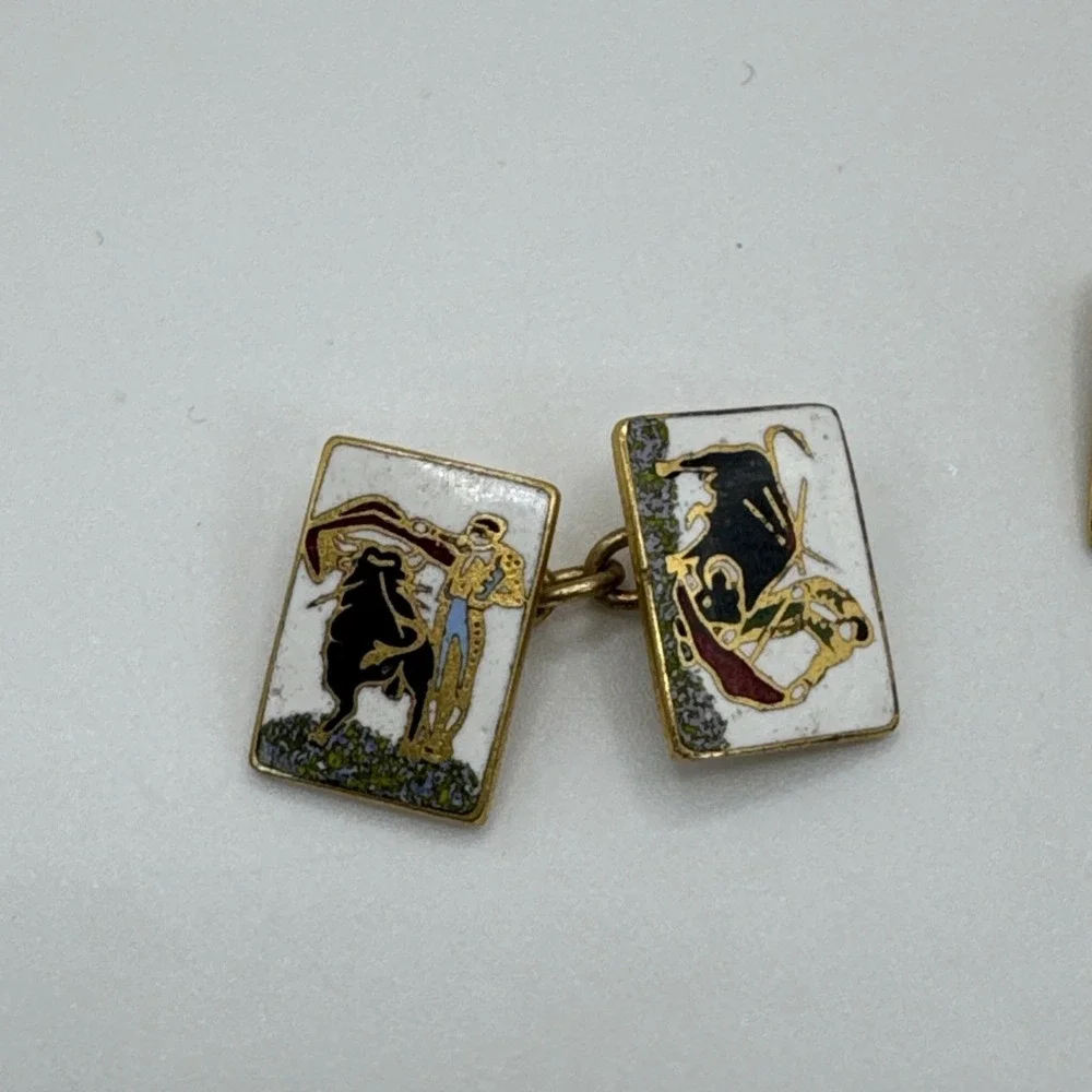 The Unbranded Brand these cufflinks