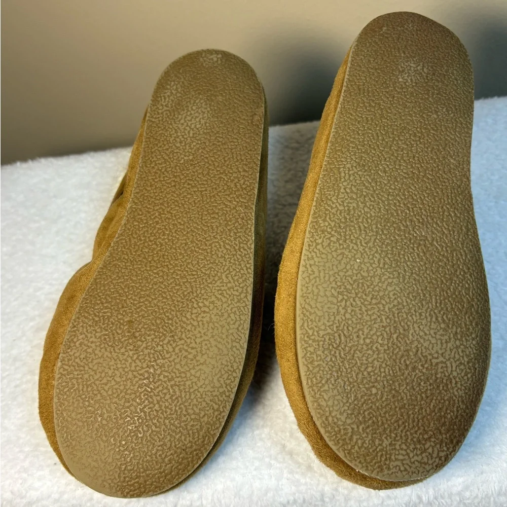 1901 moccasin style