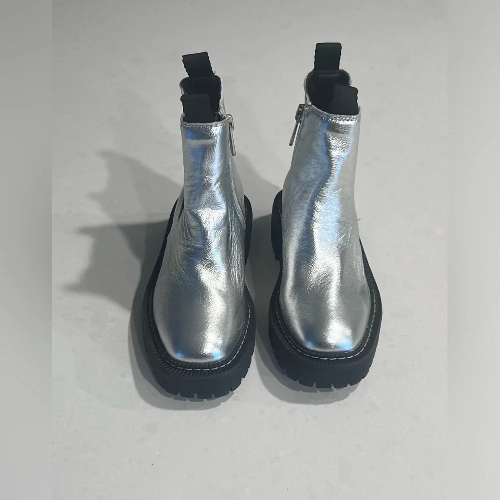 New Sam Edelman Laguna Silver Leather Pull On‎ Chelsea Boots Kids 12 M