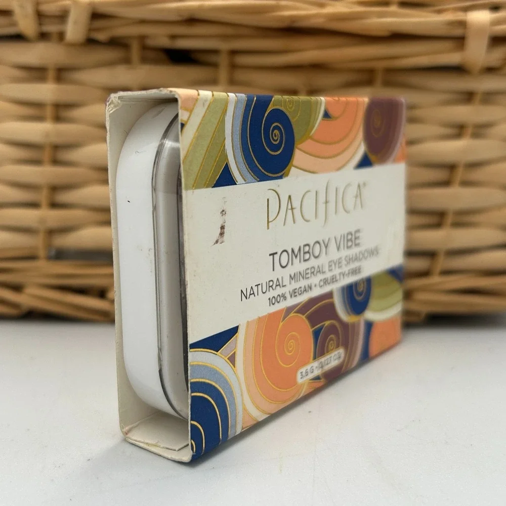 PACIFICA BEAUTY Natural Mineral 5 Eyeshadow Palette Tomboy Vibe Vegan NEW