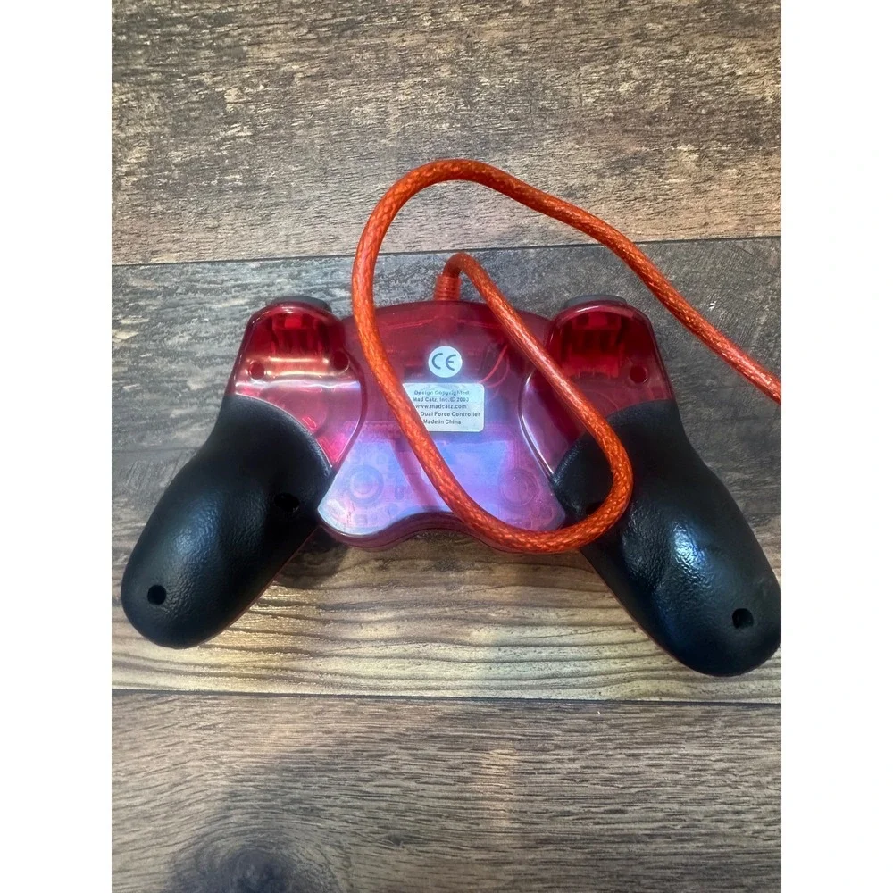 Mad Catz Dual‎ Force Game Controller Red Translucent Wired for PlayStation