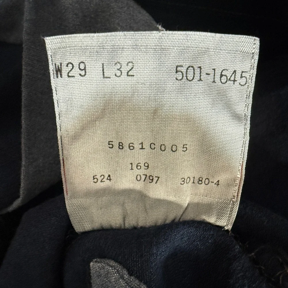 Levis item good