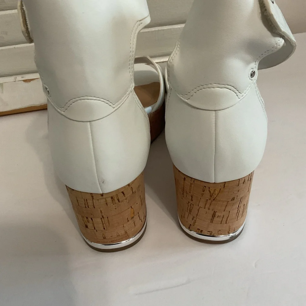 Franco Sarto neutral secure white