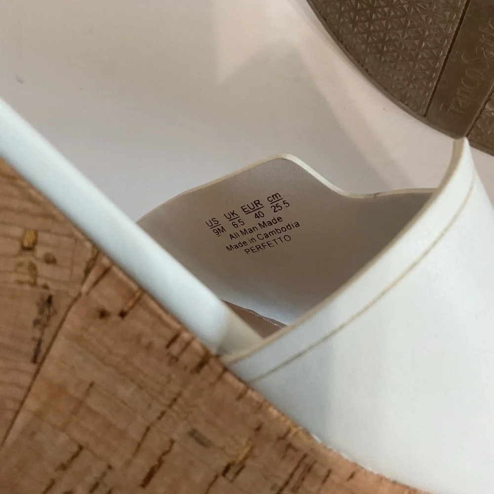 Franco Sarto pairs wedge smooth