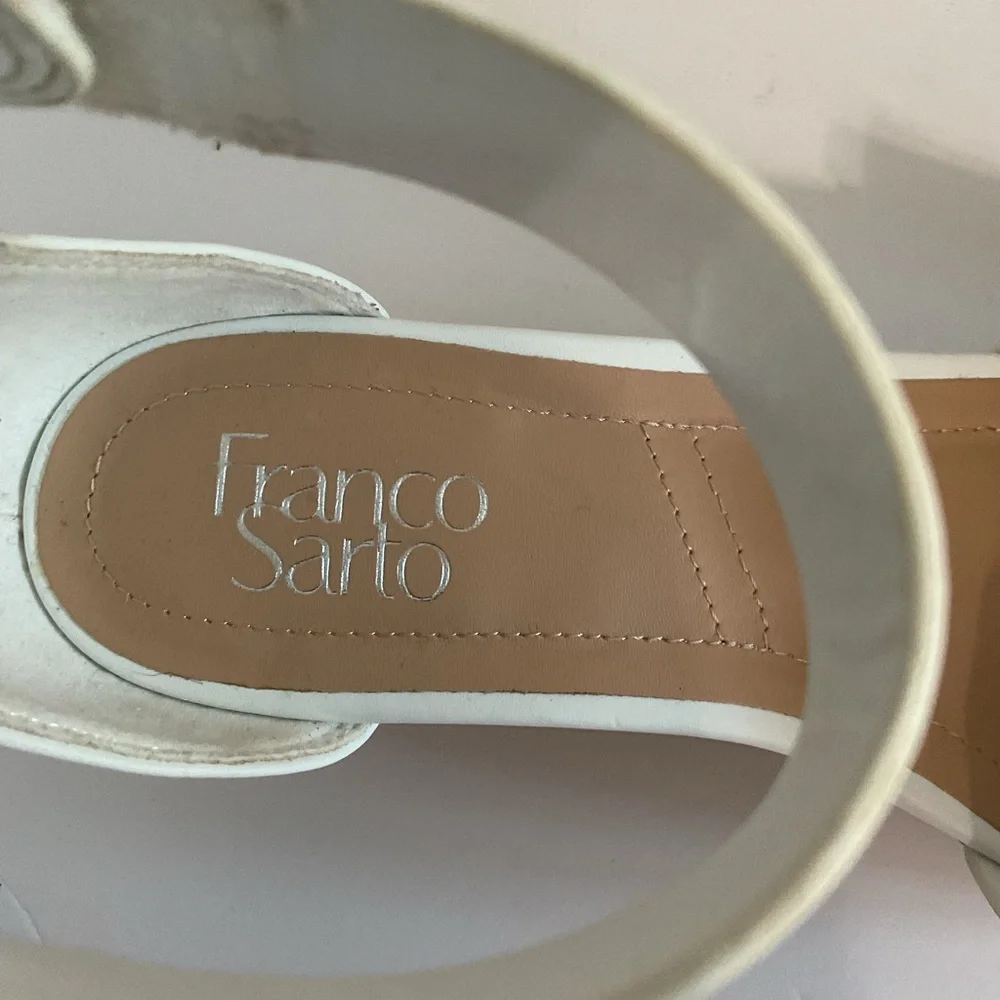Franco Sarto white wedge secure