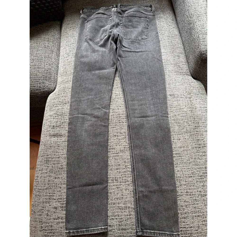 Diesel library slim