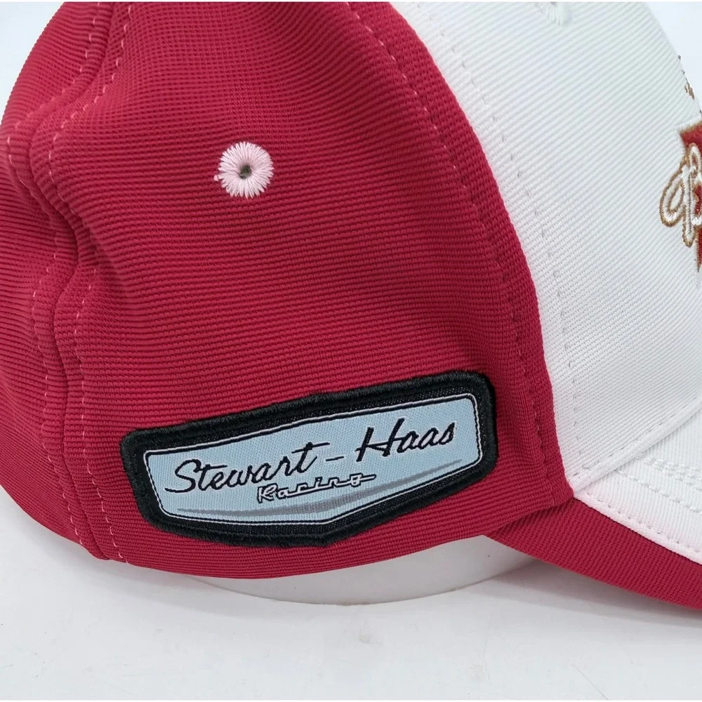 Kevin Harvick #4 NASCAR Hat Red White Budweiser Adjustable Chase Authentics Cap