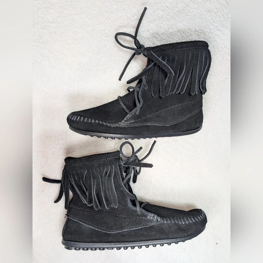 Minnetonka kids tramper