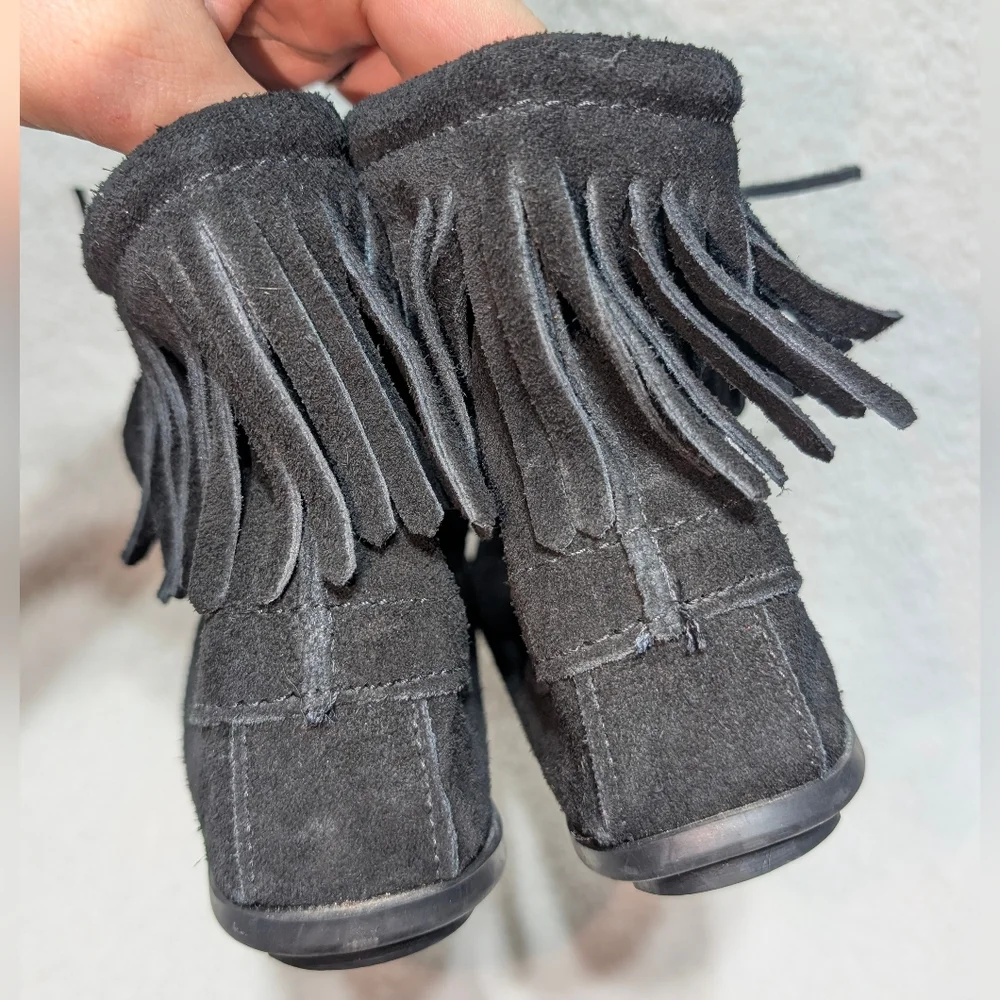 Minnetonka kids tramper