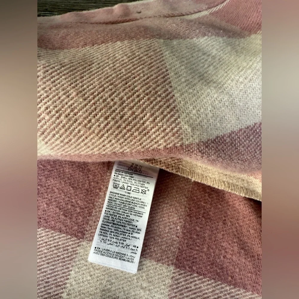 Old Navy cozy plaid