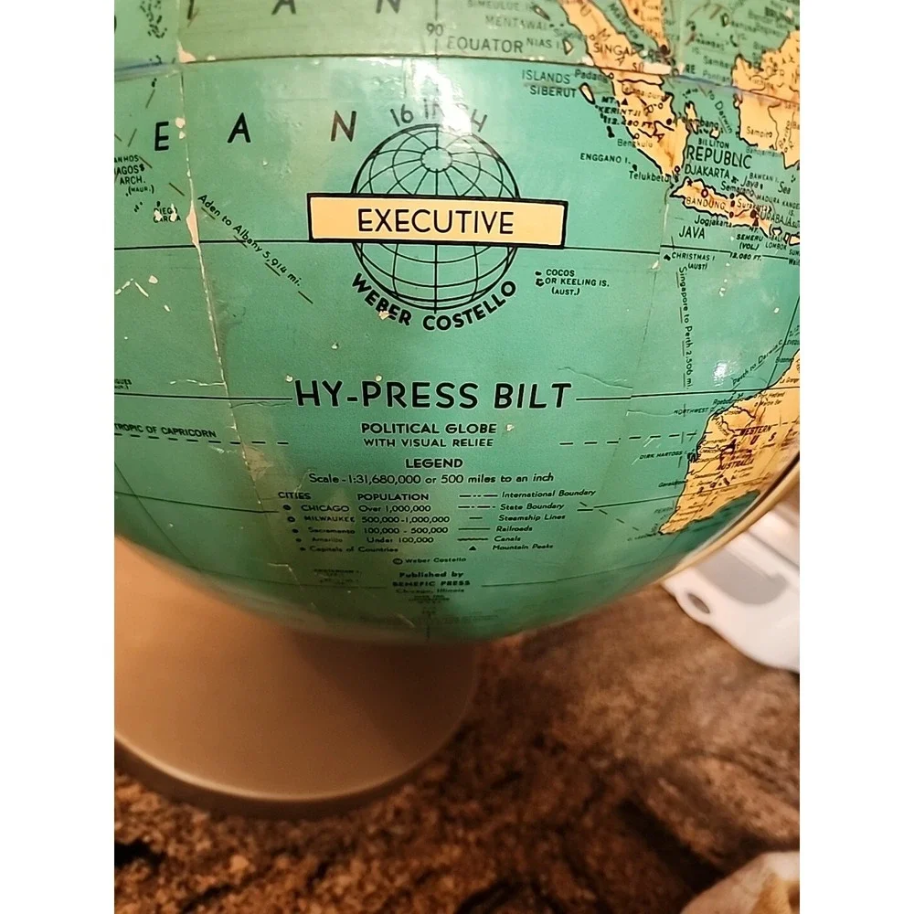 Vintage Globe 16 Inch Executive Weber Costello Hy-Press Bilt Political Turquoise