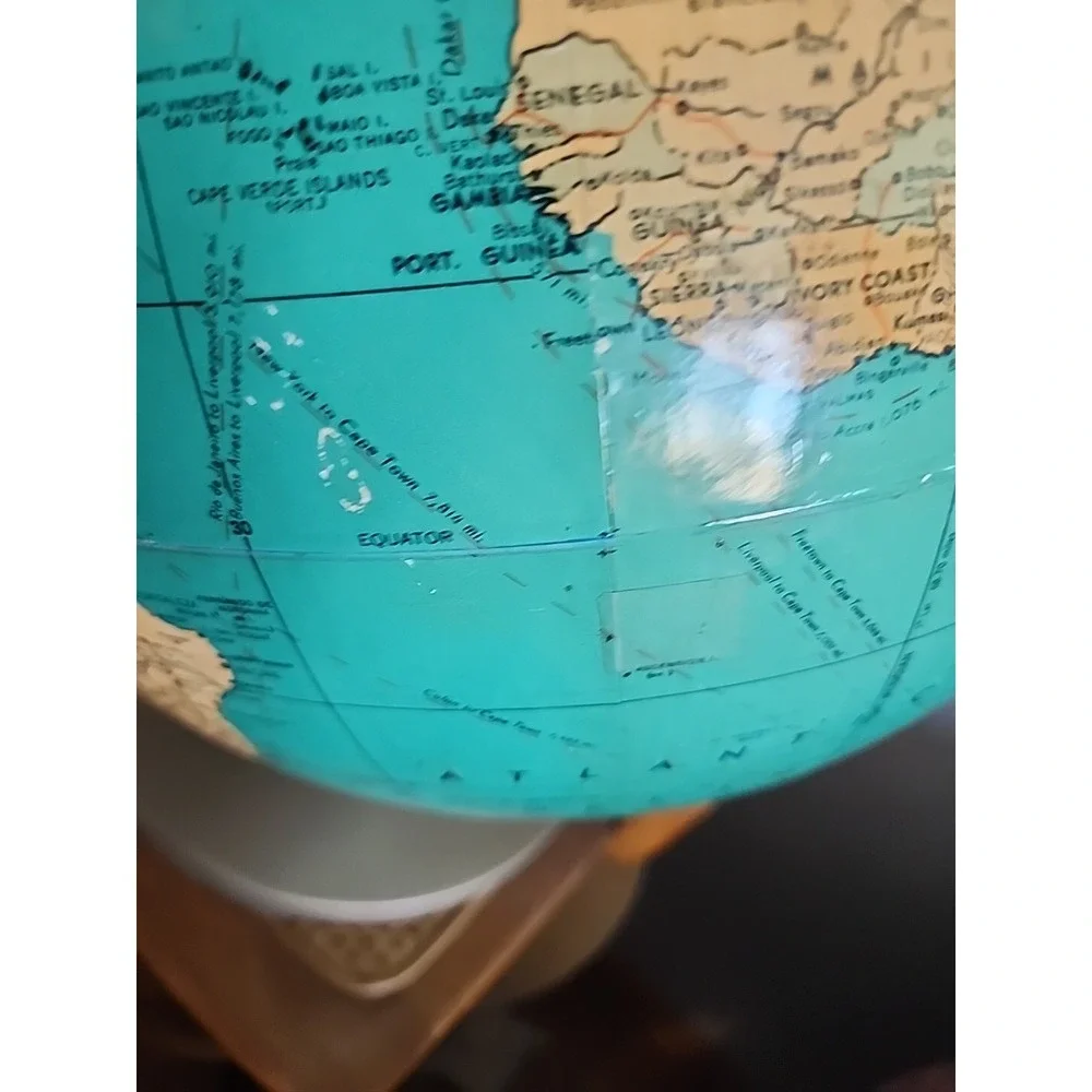 Vintage Globe 16 Inch Executive Weber Costello Hy-Press Bilt Political Turquoise