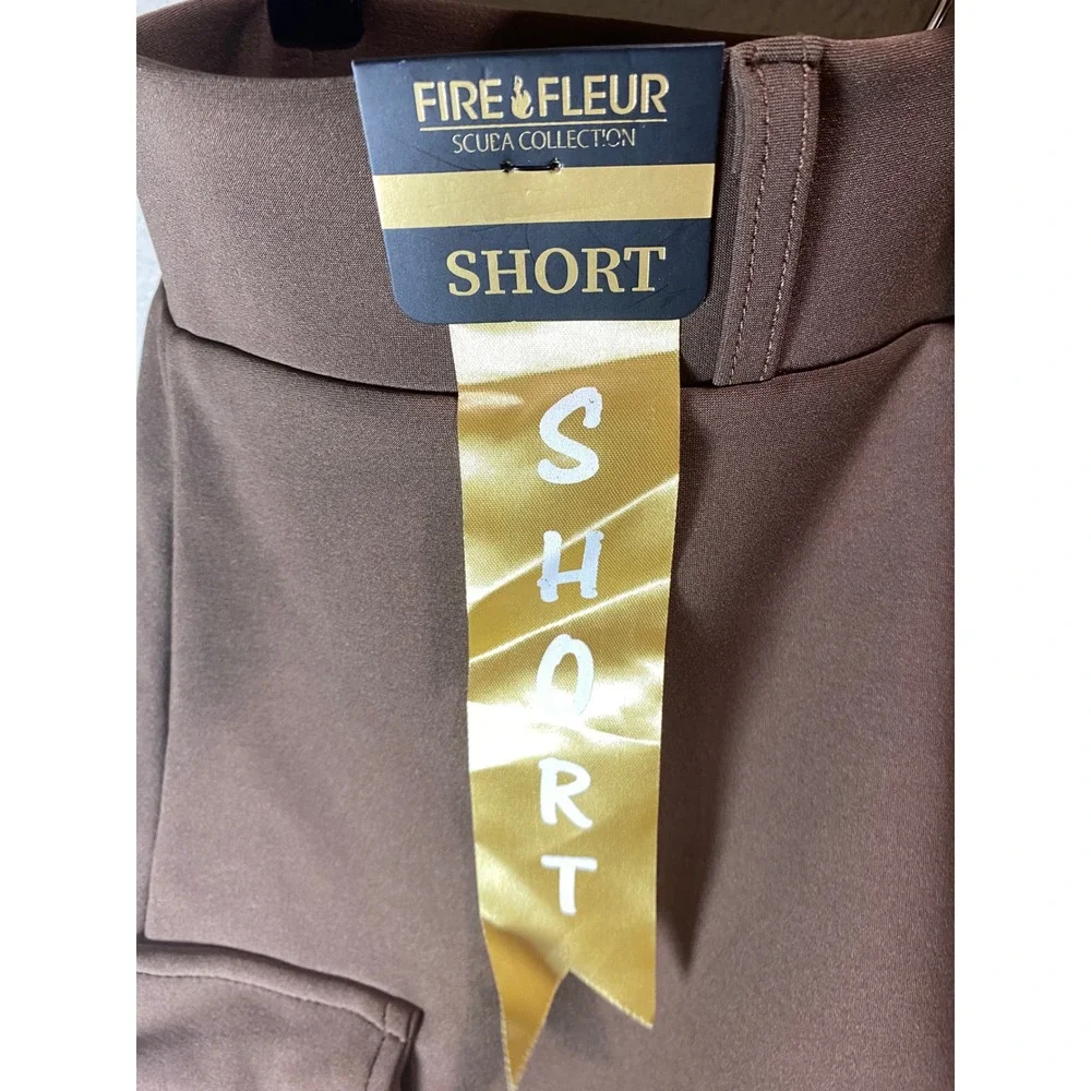 NWT Brown Cargo Sculpting Shorts Women's 1X pull on Shaping Stretch 7