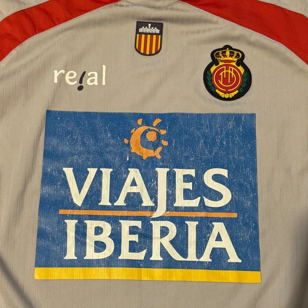 Re logos graphics