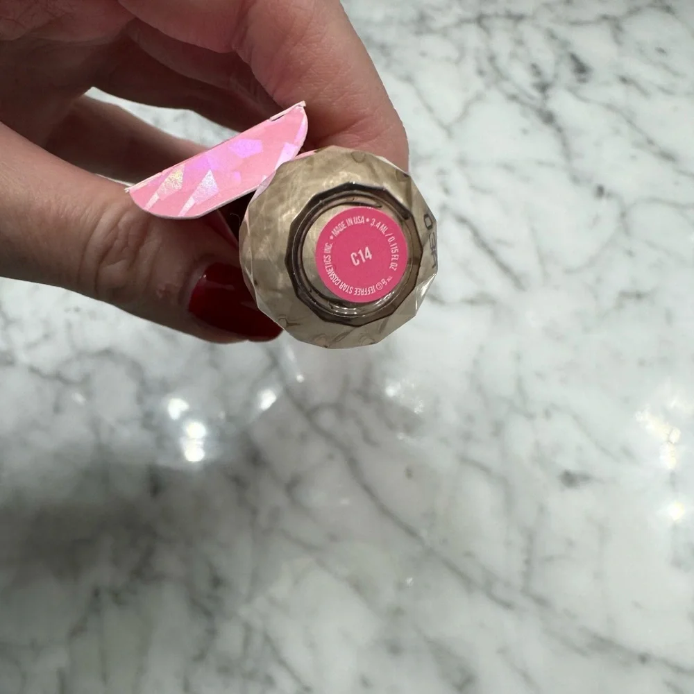 Jeffree Star new box