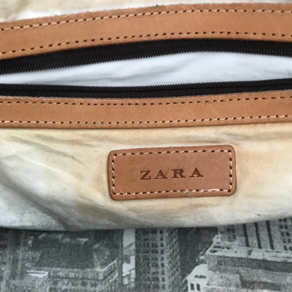 ZARA MENS LEATHER DUFFEL BAG TOO HANDLE CAMEL BROWN