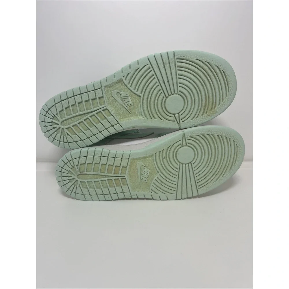Nike Dunk Low Sneakers Youth Size 3Y, Women's Sz 4.5 White/Mint Foam FZ3536-100