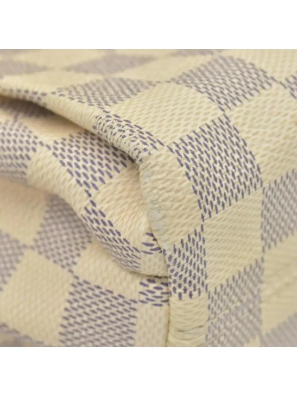 $2000 2016 Louis Vuitton Damier Azur Croisette TR5105