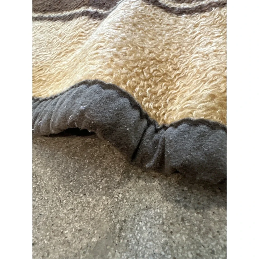 VTG San Marcos 2-Tone Brown Sz77x69 Reversible Blanket Heavyweight BigCat 1970's