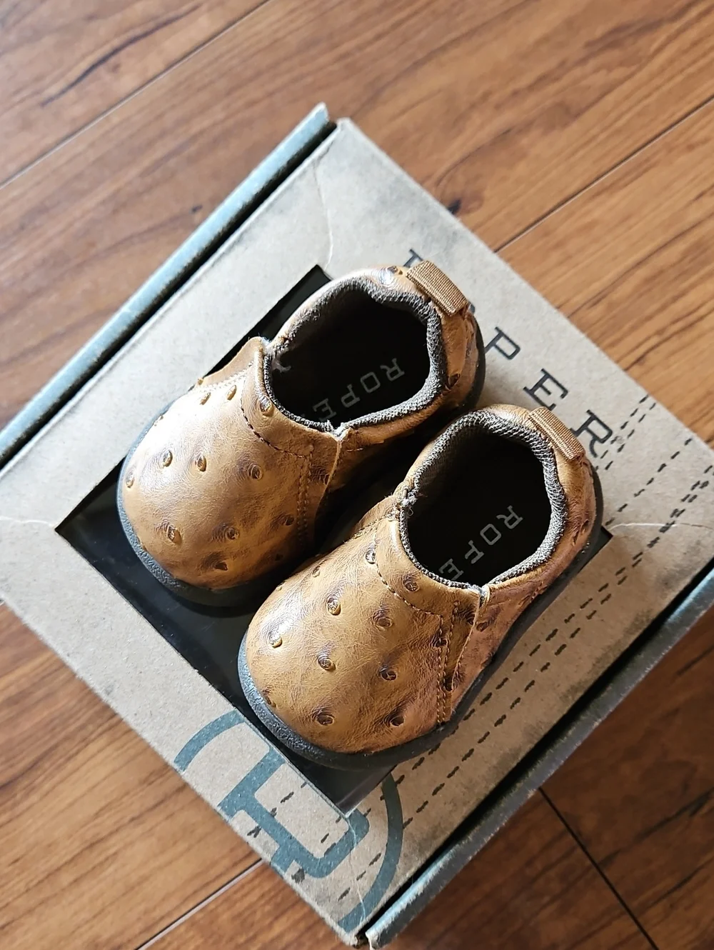 Roper cowbaby leather
