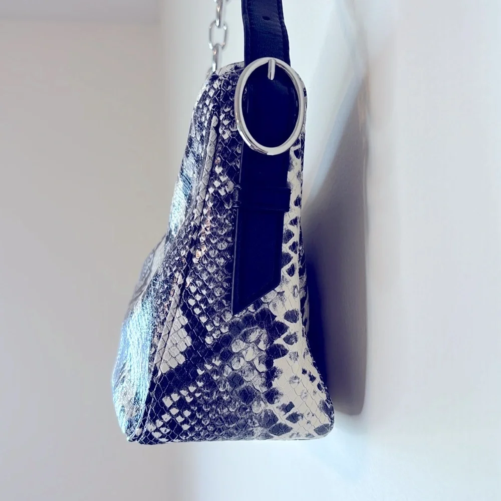 Marc Jacobs elevate your