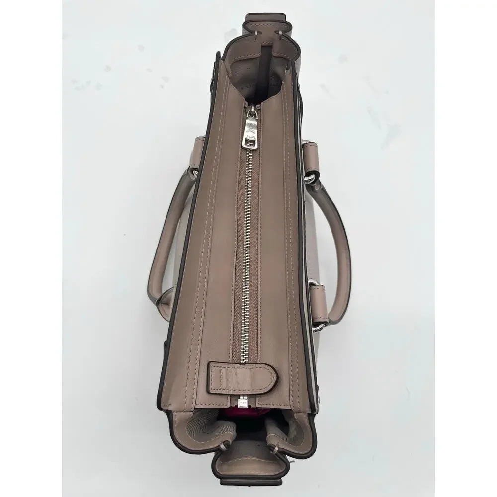 COACH Swagger 27, Leather Tote