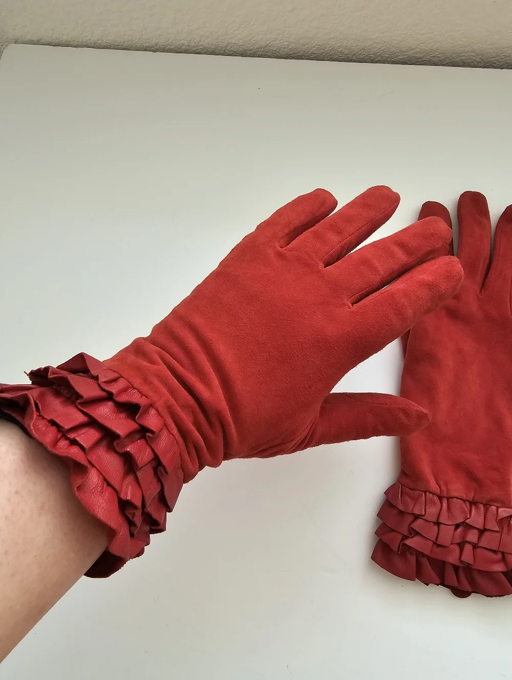 Renees NYC Crimson Red Suede Gloves Leather Ruffle Cuff Size L