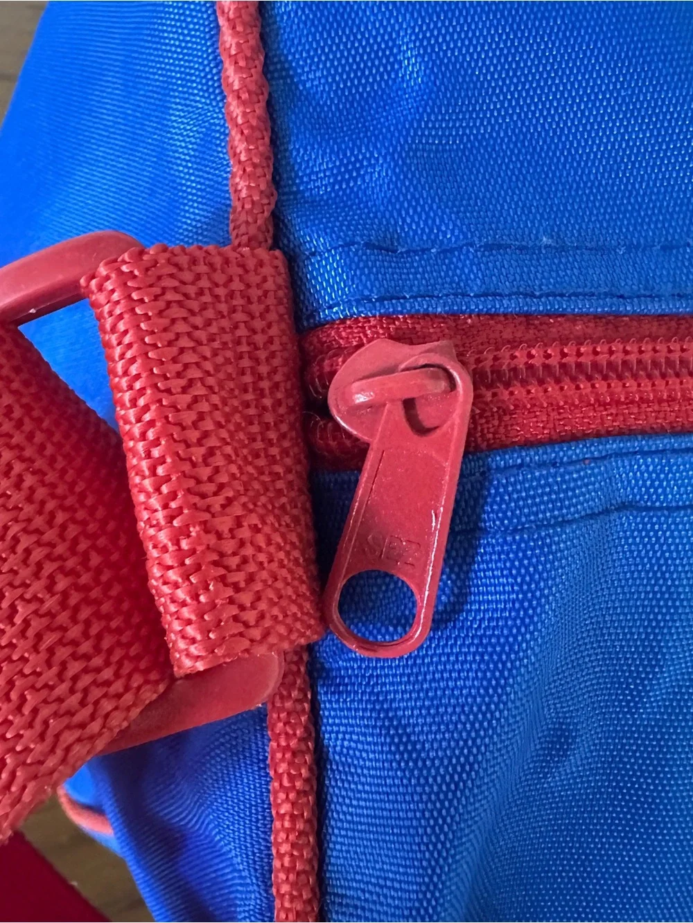 Champion durable duffel