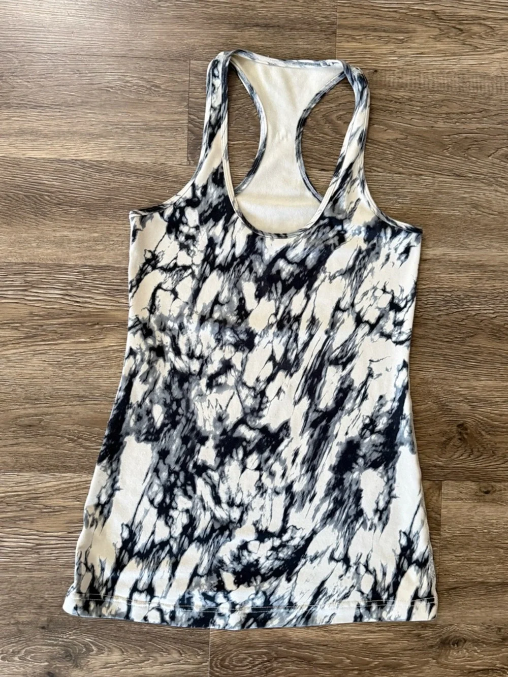 Lululemon‎ Cool Racerback
