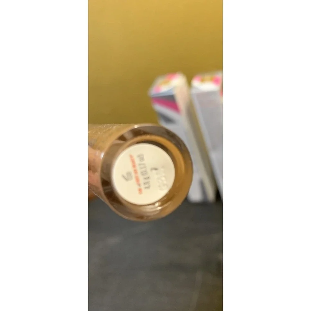First Aid Beauty hello fab
