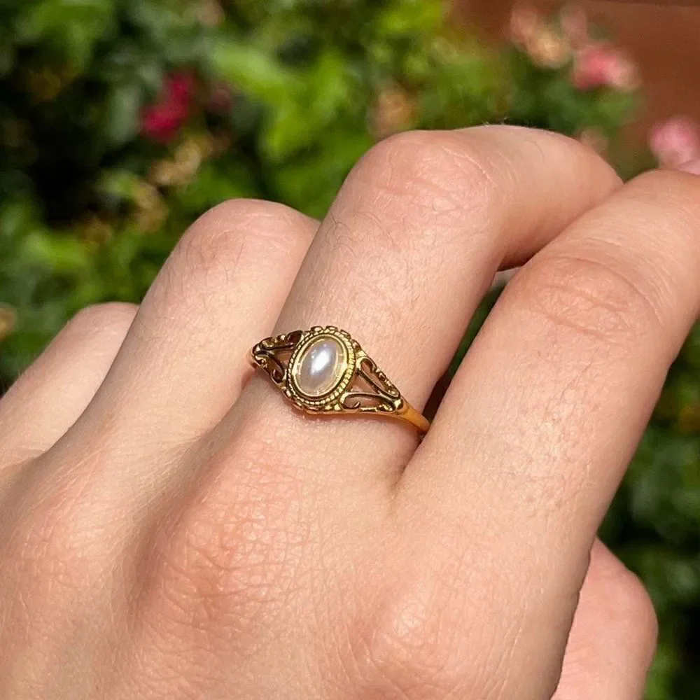 New! “Genovia” Gold Pearl Ring