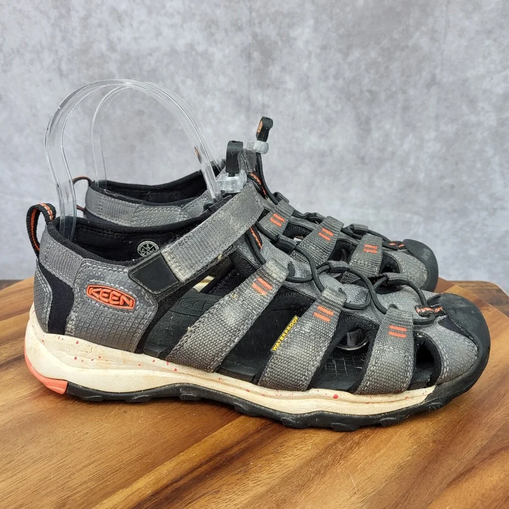 Keen Newport H2 Sandals Boys 5 Gray Closed Toe Hiking Water Shoes‎ Sport Outdoor