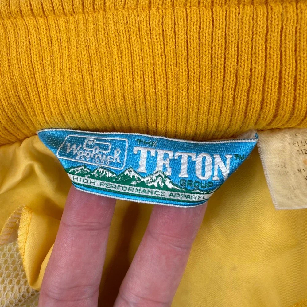 Vintage Woolrich Jacket Mens Medium Yellow Windbreaker Nylon Zip Up Teton Group