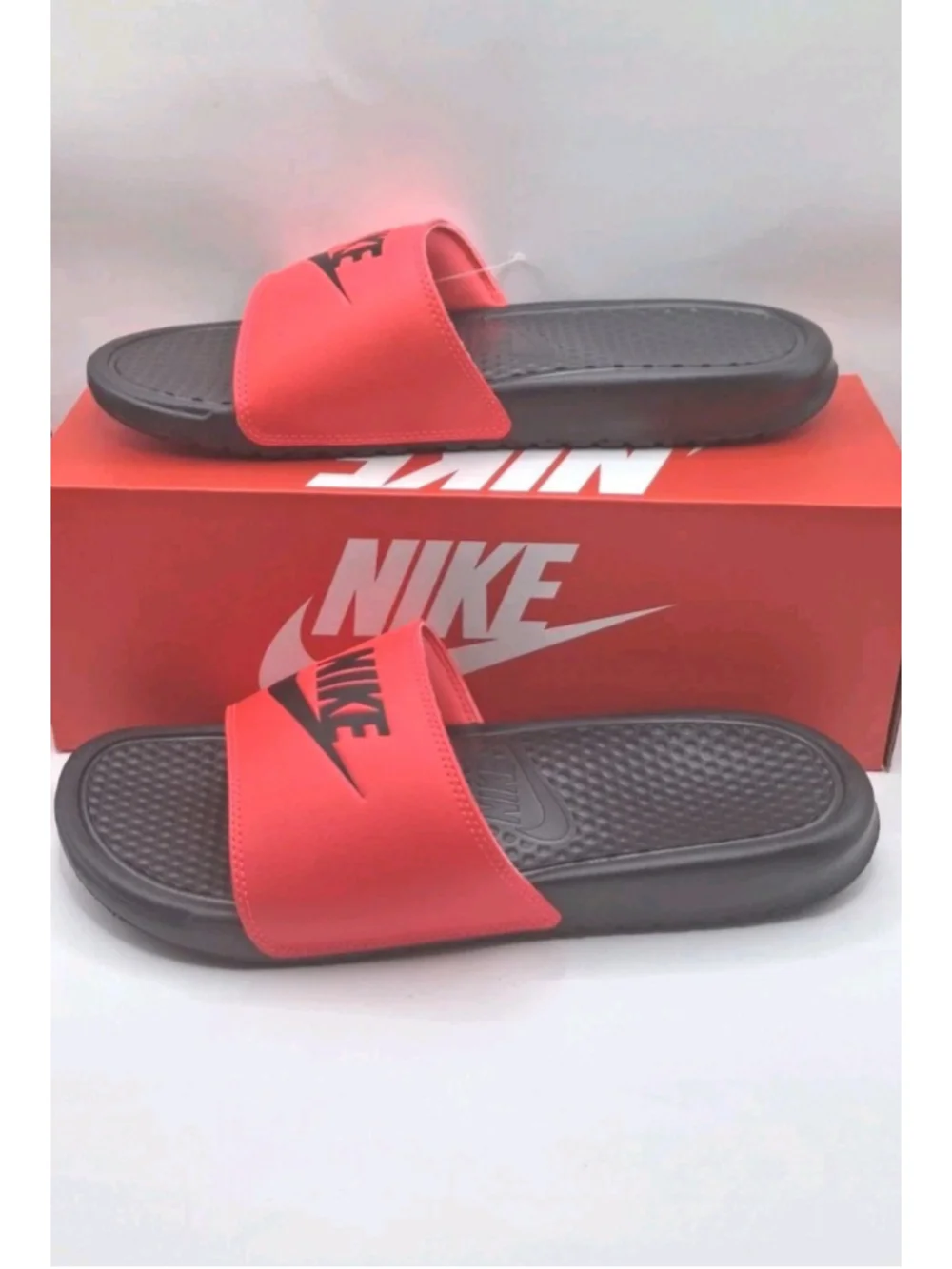 MENS NIKE BENASSI 