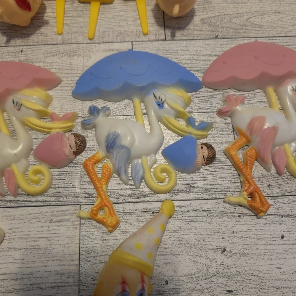 Vintage Cake Cupcake Topper Plastic Baby Clown‎