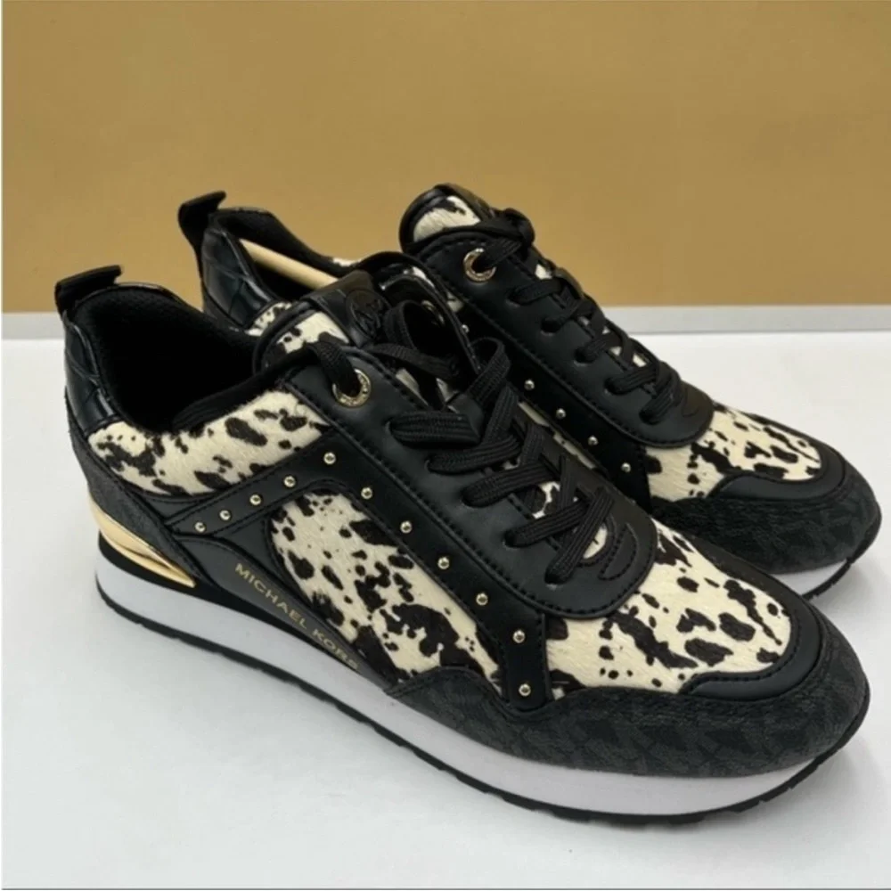 Michael Kors chic sneakers