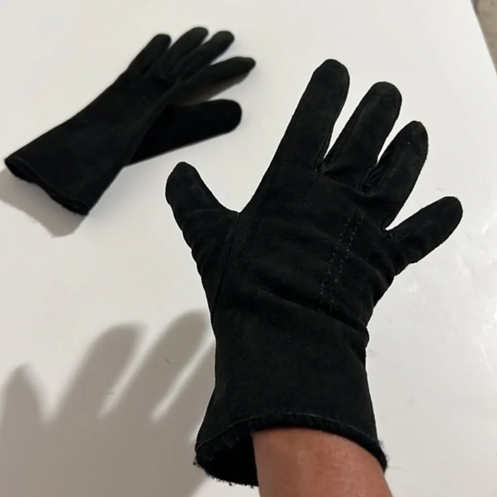 Fownes Black Genuine Leather Suede Lined Gloves Medium Size 8